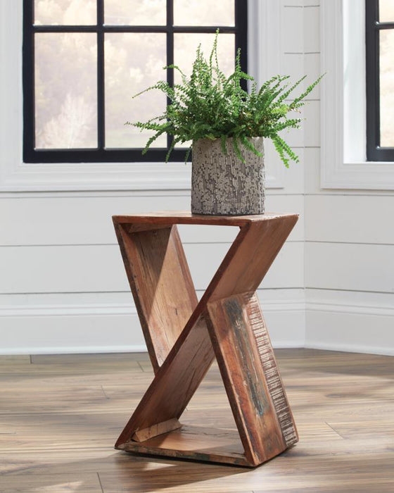 Accents : Tables - Geometric Accent Table Natural