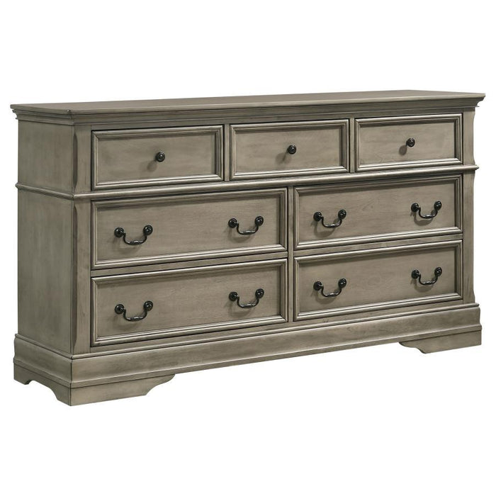 Manchester - 7-Drawer Dresser - Wheat Brown