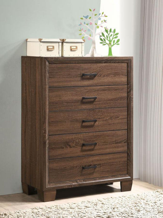 Brandon Bedroom Collection - Brandon 5-drawer Chest Medium Warm Brown