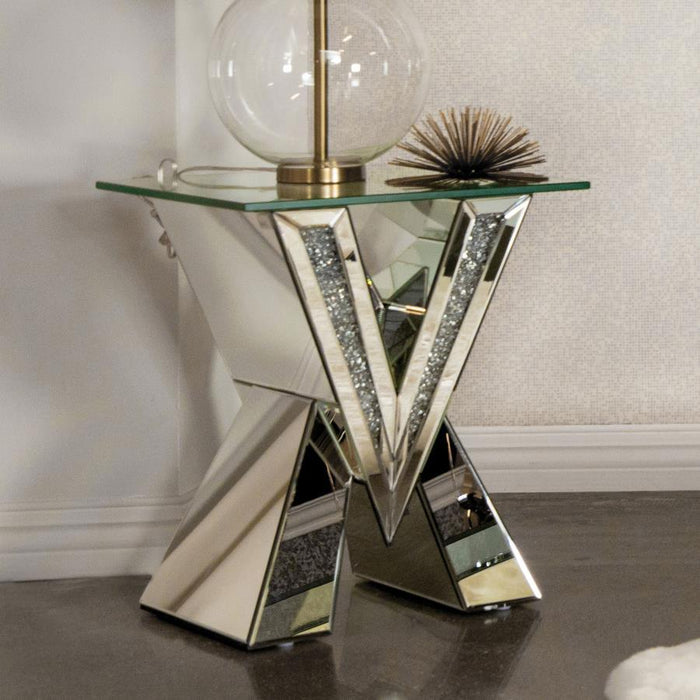 Caldwell V-shaped End Table With Glass Top Silver