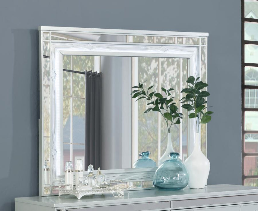 Gunnison Collection - Gunnison Dresser Mirror With Led Lighting Silver Metallic