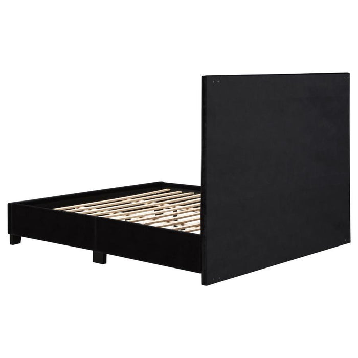 Hailey - Panel Bed