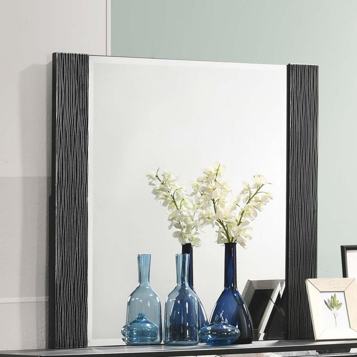 Blacktoft Collection - Blacktoft Rectangle Dresser Mirror Black