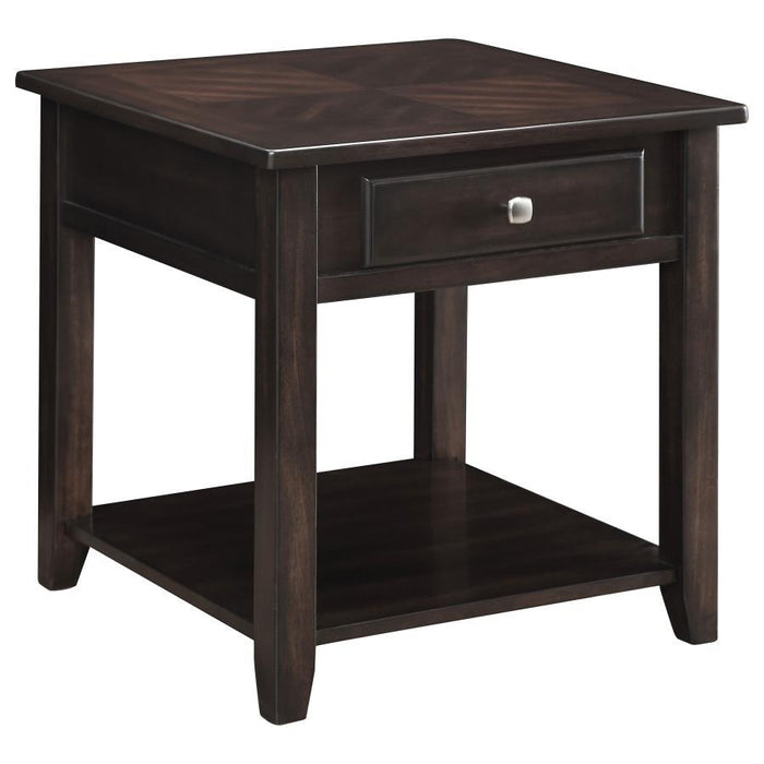 Square 1-shelf End Table Walnut