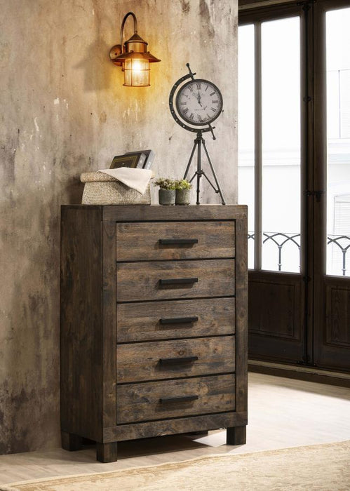 Woodmont Collection - Woodmont 5-drawer Chest Rustic Golden Brown